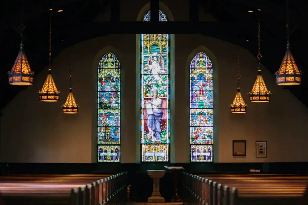 25 Free Church Backgrounds for Designers: Church Windows
