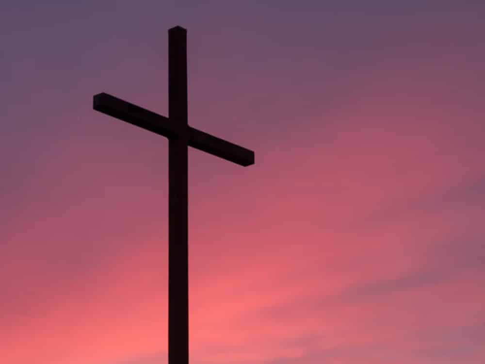 25 Free Church Backgrounds for Designers: Cross in Violet Background